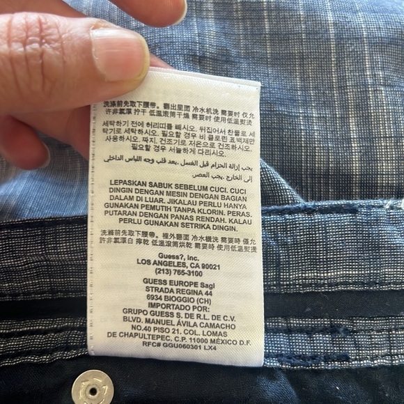 Guess Blue/White Designer Summer Boat Shorts Size 32 - Picture 13 of 15